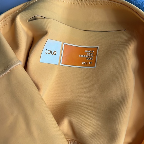 Lole Step Up women's tight shorts in Marigold Colour, Size XS - Picture 7 of 8